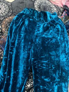 Velvet &amp; Floral Print Leggings