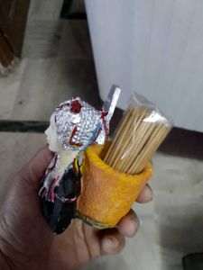 Toothpick Stand With Toothpicks