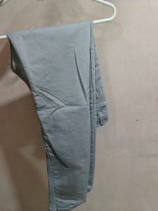 Chic Grey Thrifted Formal Pants 🌟