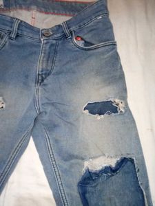 Ripped Jeans