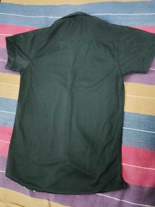 Unique Graphic Print Shirt