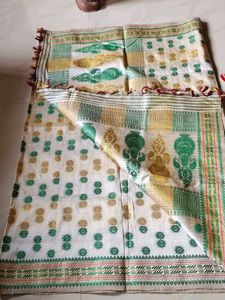 Traditional Assamese Mekhela Sador