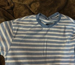 Striped T-shirt - Casual Style