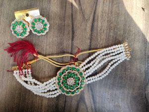 Elegant Green & Pearl Jewelry Set