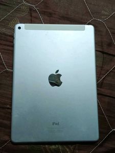 ipad  A1567 - absolutely perfect condition