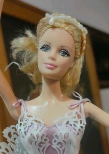 Barbie Ballet Wishes 2015 Collectible Doll
