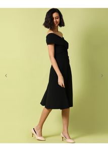 Chic Black Off-Shoulder Midi Dress