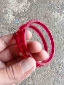 Set of 4 pink &amp; gold bangles
