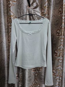 Lace Trim Long Sleeve Top