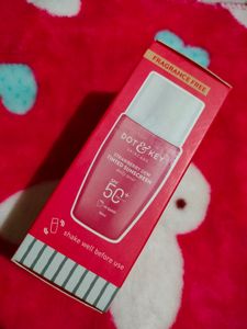 Dot &amp; Key Tinted Sunscreen ~ Shade Sand💓