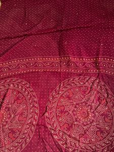 Evergreen Bandhani Saree