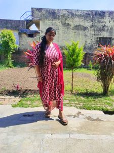 Maroon Paisley Print Kurti Set