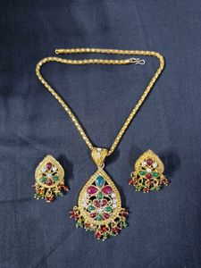 Pendant Set