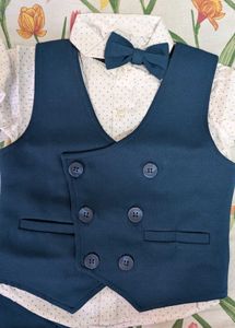 Party wear suit with bow tie for boys
