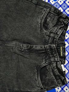 Black Wash Jeans