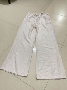 H&amp;M Pintresty 🌸Wide Leg  Pants