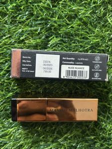 Manish Malhotra Powder Matte Lipstick