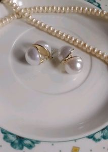 Hook Pearl Earring | Sohi |