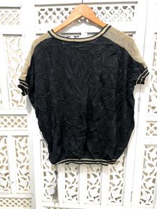 🏷️New With Tag Imported Black Mesh Top A