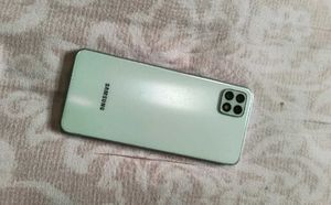 Samsung And Realme Smartphone