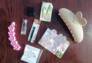 Aesthetic Hair Accessories