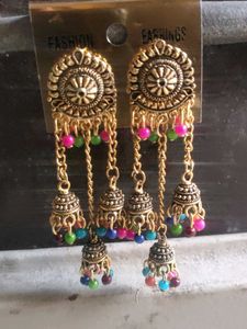 Earings