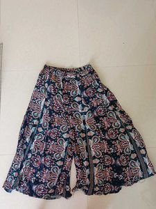 I Am Selling My Mom's Plazzo