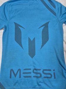 Adidas Messi Jersey Excellent Condition