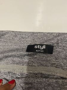 Gray &amp; Black Active Leggings by Styli