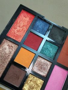 Hilaryrhoda Eye Shadow