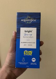 Aqualogica Bright+ Toneup Sunscreen
