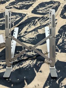 Laptop Stand - Folding Bracket