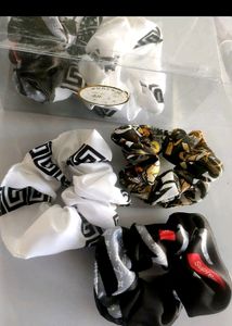 250₹ For 10 Scrunchies 💗