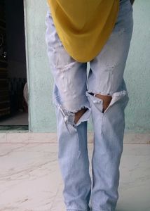 Combo : Jeans &amp; Yellow Lace Top