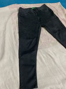 Streachble Benetton Black Denim Jeans
