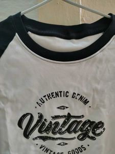 Vintage Raglan Crop Top