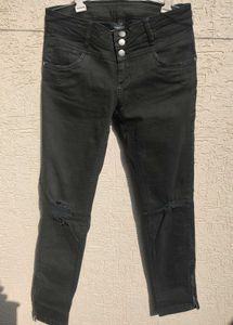 Ripped Black Original Denim Jeans 👖 Women