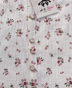 Floral Print White Slim Fit Top For Women 💗