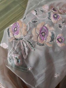 Unstich Suit