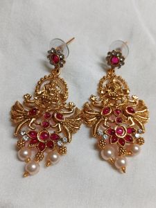 Antique Gold Plated Lakshmi Pendant Necklace