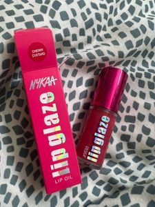 New NYKAA Lip Glaze-lip Oil -Cherry Custard