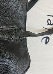 Lavie Black Textured Shoulder Bag