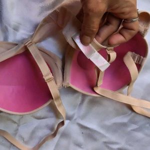 Victoroas Secret Bra
