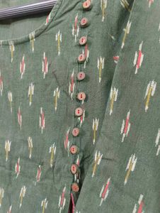 Melange Green Ikat Kurti – Side Slit Pattern | Siz