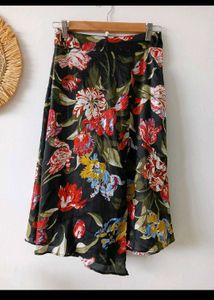 Zara Floral Print Skirt