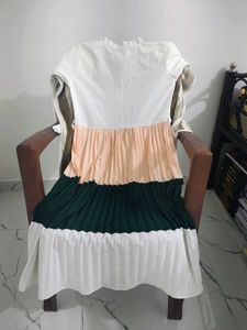 Elegant Pleated Midi Dress