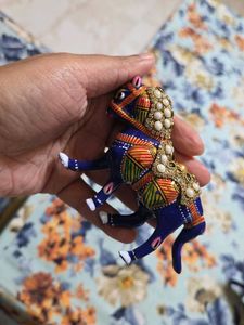 Elephant Horse Camel Tortoise Showpiece