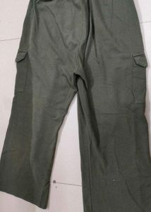 Olive Green Cargo Pants🟩