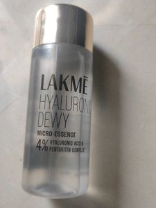 LAKME Hyaluronic Dewy Face Serum
