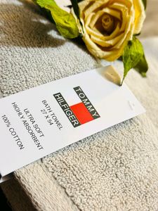 Tommy Hilfiger ultra Soft Towel Orginal MRP- 8000/